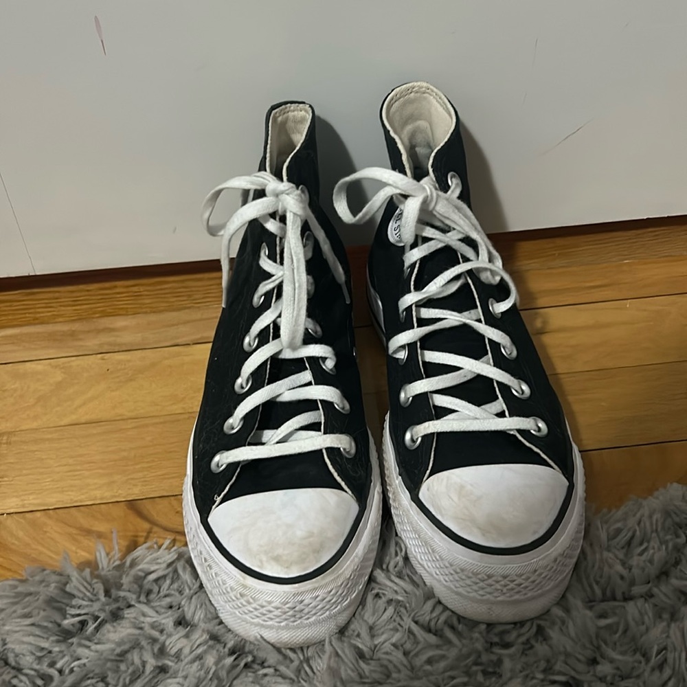 Black Platform converse